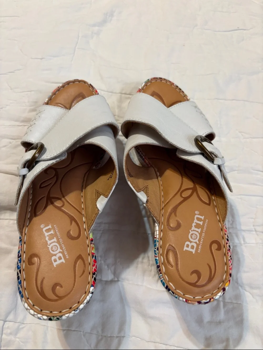 Born White Leather Crisscross Buckle‎ Slide Sandals
